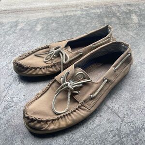 Sperry canvas boat shoes